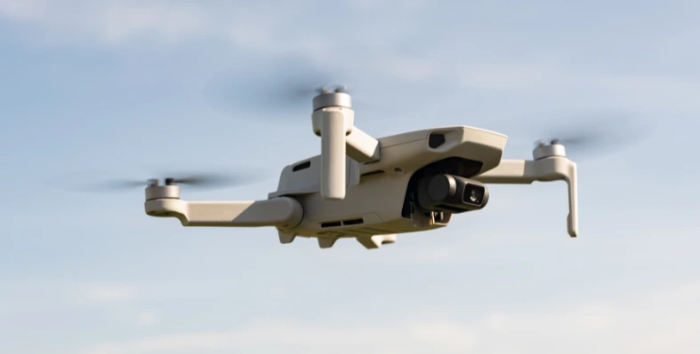 From 10–12 November, the DRIFTx exhibition will showcase smart solutions across land, sea, air, and robotics. a_drone_in_the_air