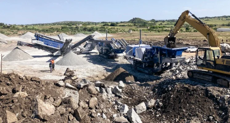 Wirtgen_construction_site_Tanzania