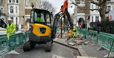 a_volvo_machine_in_London