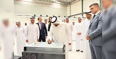 Image_of_Ahmed_bin_Saeed_witnessing_opening_of_new_manufacturing_unit