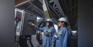 Image_of_Women_in_Engineering