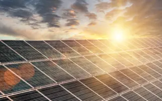 The world added 473GW of renewables to the energy mix last year. (Image source: Canva Pro)