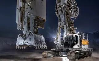 The LBX 600 is available in both conventional and battery-powered versions. (Image source: Liebherr)