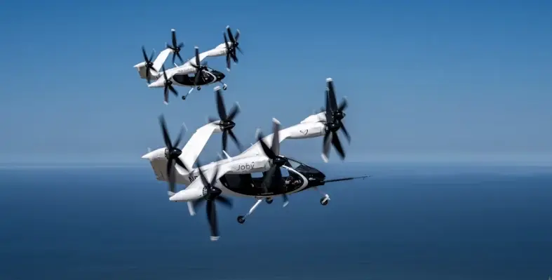 Two_Joby_air_taxis_flying_simultaneously_in_California