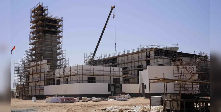 Image-of-Sharjah-Mosque-Construction