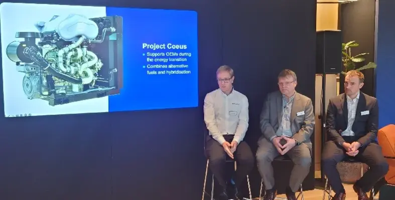 Speakers_at_Perkins_press_event_discussing_project_coeus