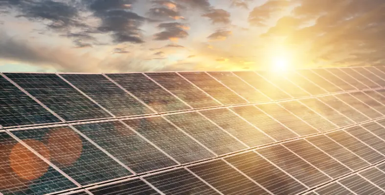 The world added 473GW of renewables to the energy mix last year. (Image source: Canva Pro)